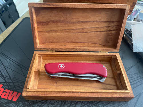 Victorinox Hercules