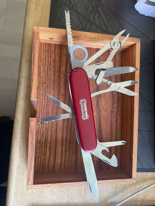 Victorinox