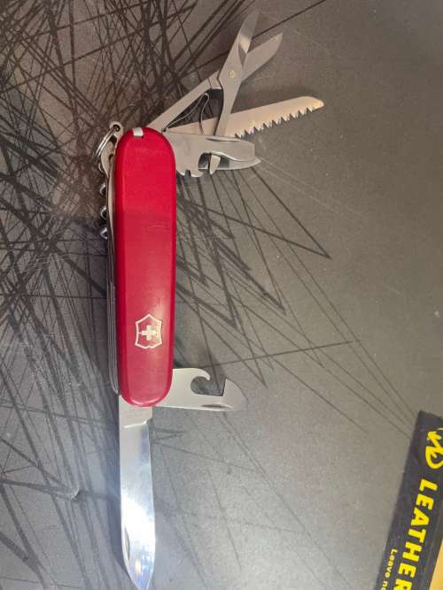 Victorinox Huntsman