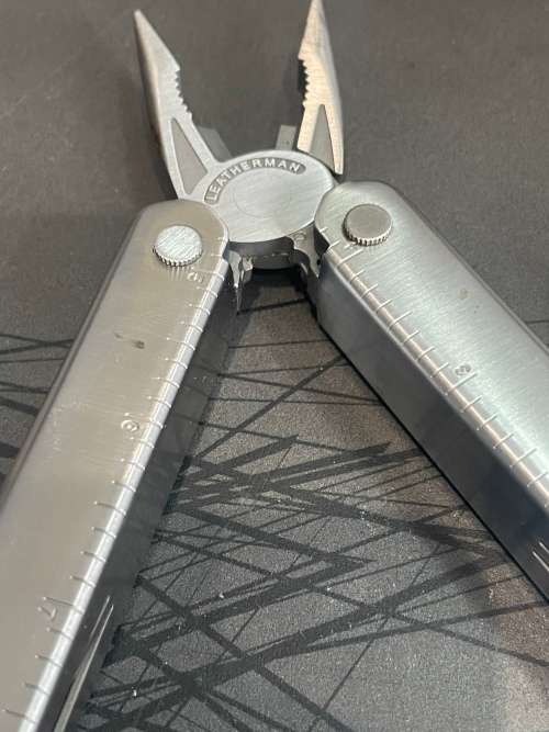 Leatherman Core