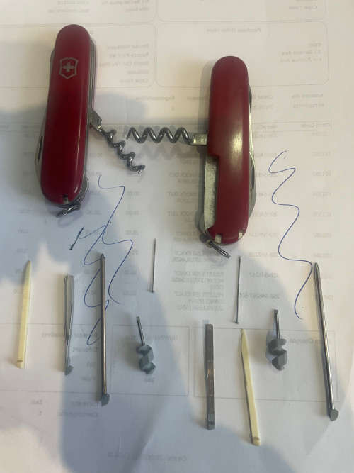 Victorinox Compact