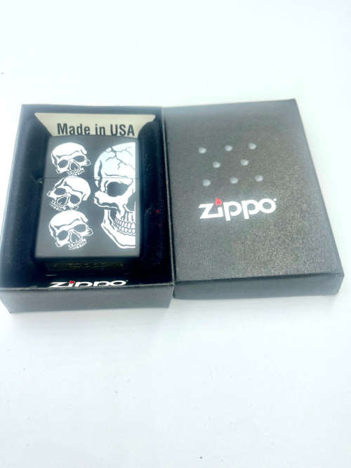 Zippo 218 Skull
