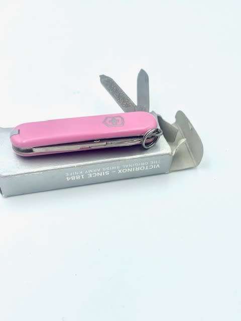 Victorinox Classic Pretty in Pink