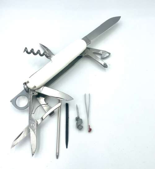 Victorinox Explore ( Old Magnifying Glass)