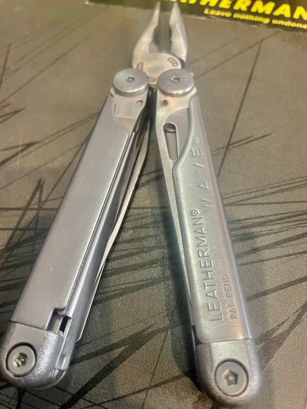 Leatherman Wave fist Gen