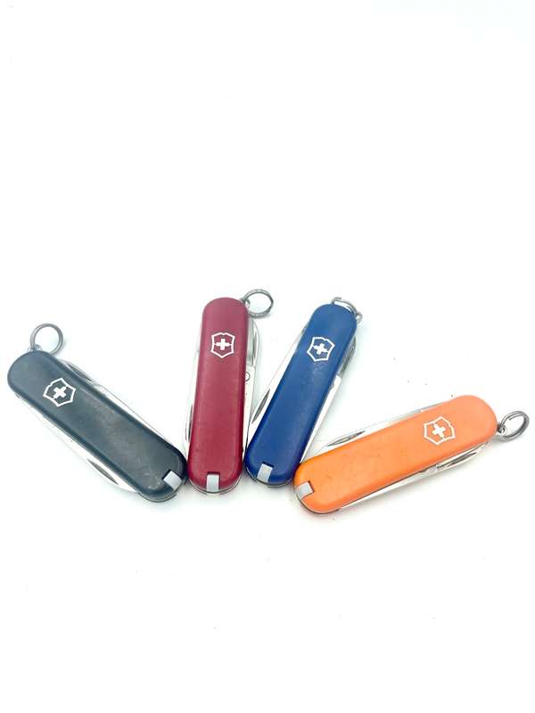 Victorinox Classic SD x4