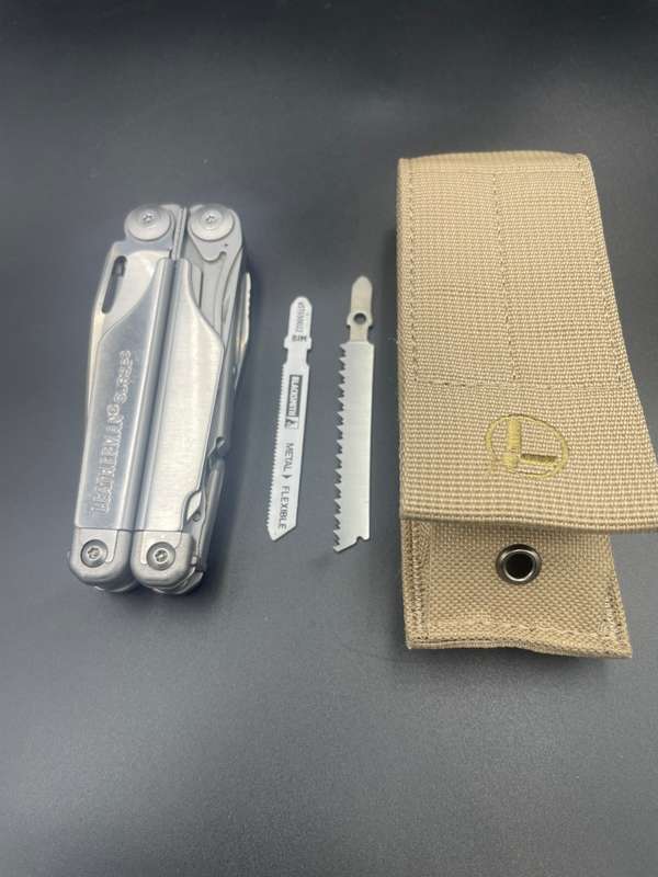 Leatherman Surge