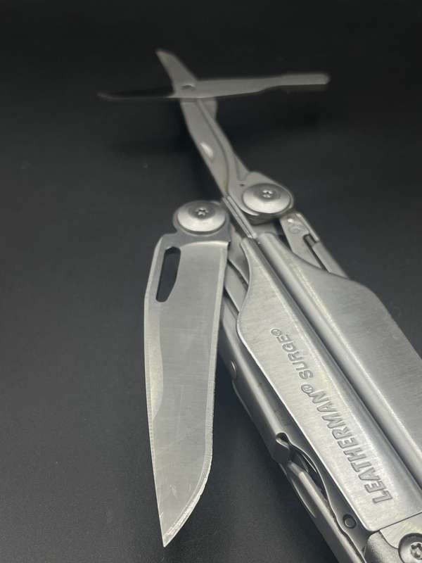 Leatherman Surge
