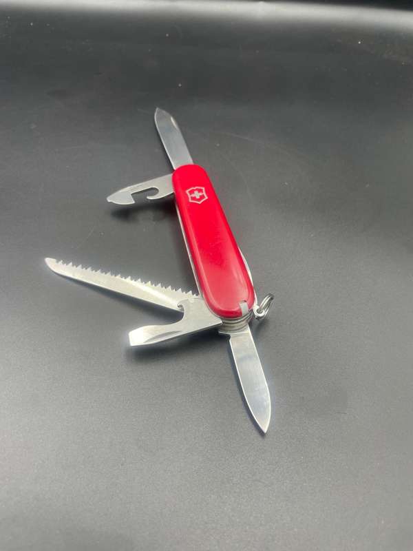 Victorinox Camper Red
