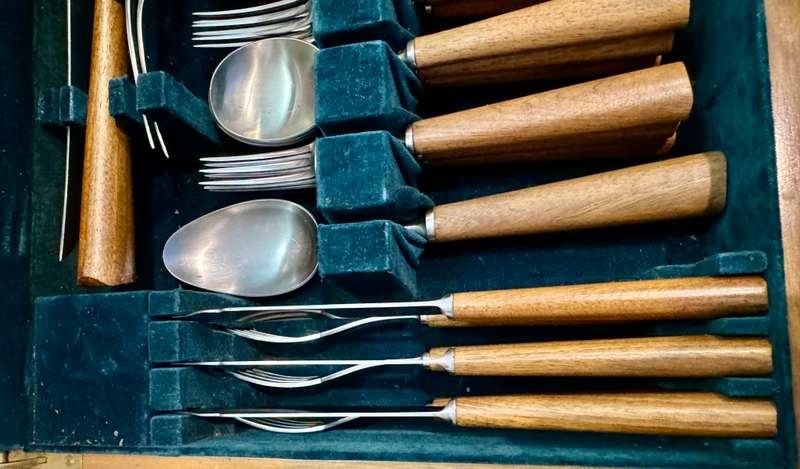 Mills Moore Sheffield Cutlery Set