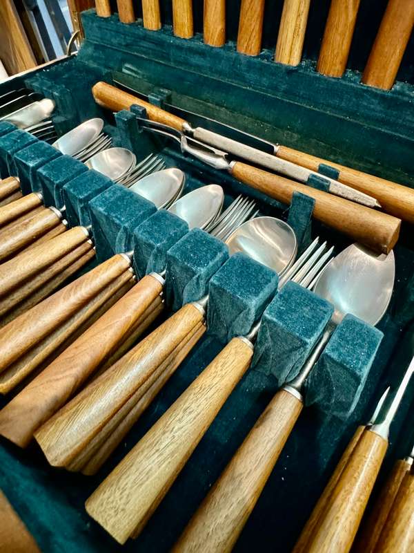 Mills Moore Sheffield Cutlery Set