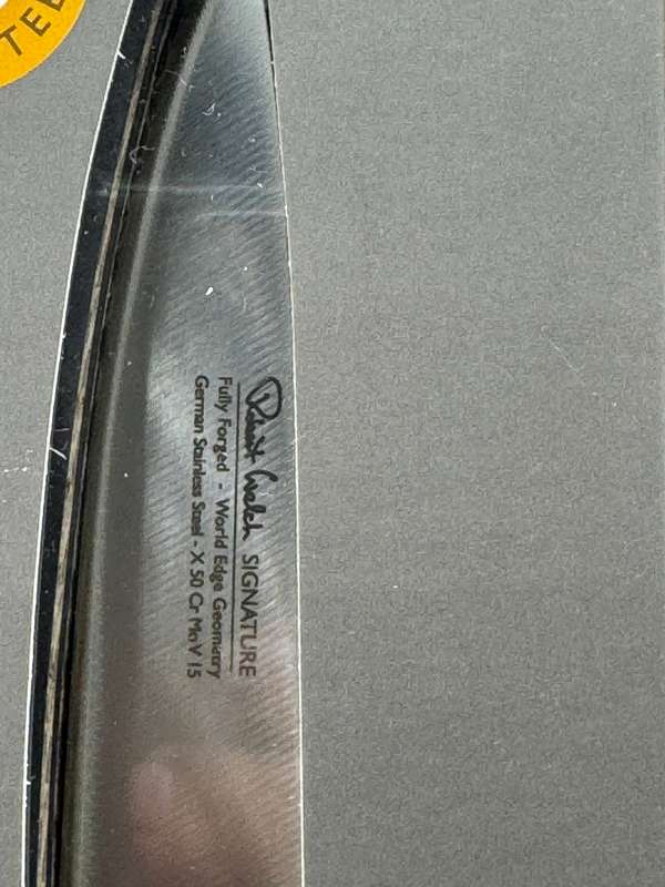 Robert Welch Signature Bread Knife 22cm + Paring Knife