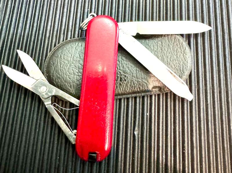 Victorinox Classic