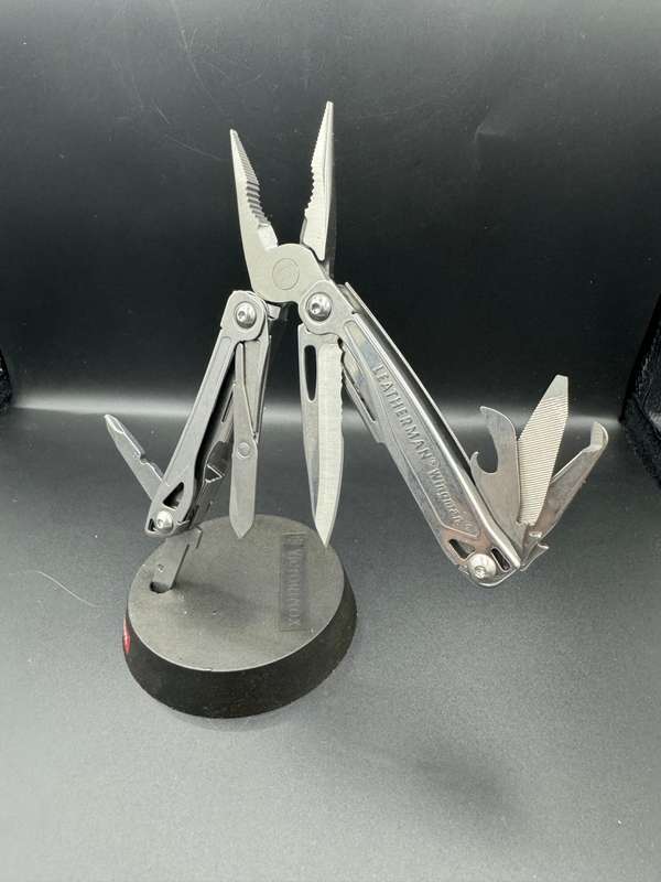 Leatherman Wingman BRAND NEW