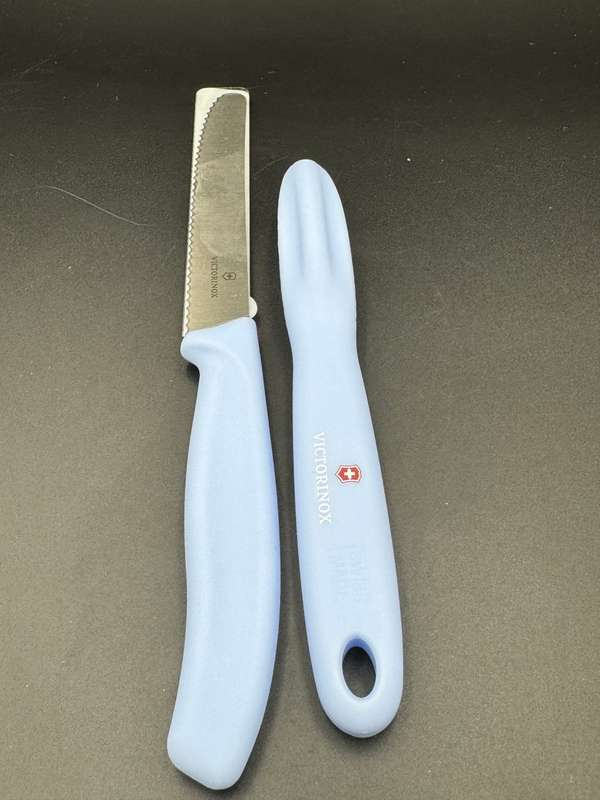 Victorinox Swiss Classic Paring Knife Set w/Peeler 2 Piece - Blue