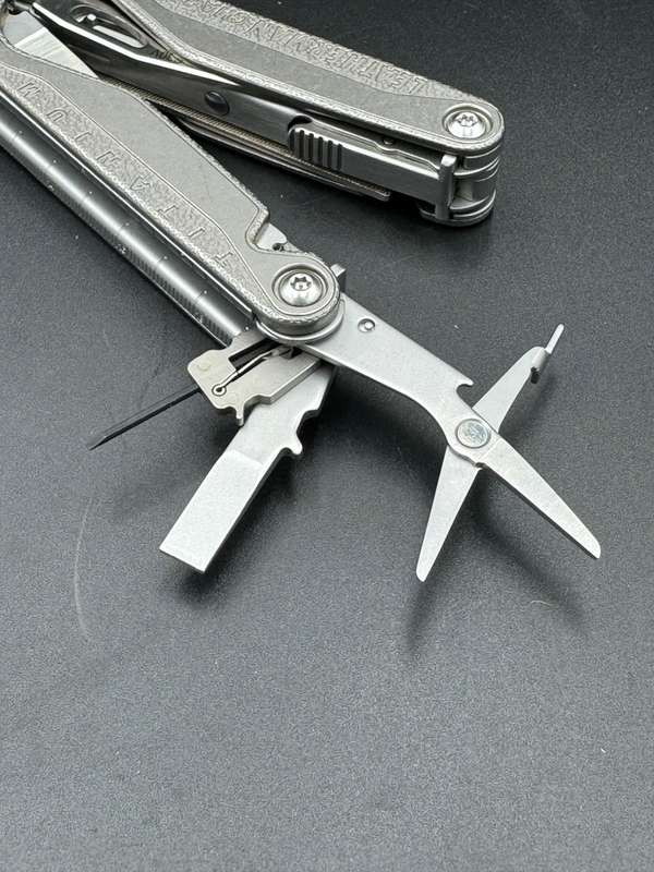 Leatherman Charge TTI +