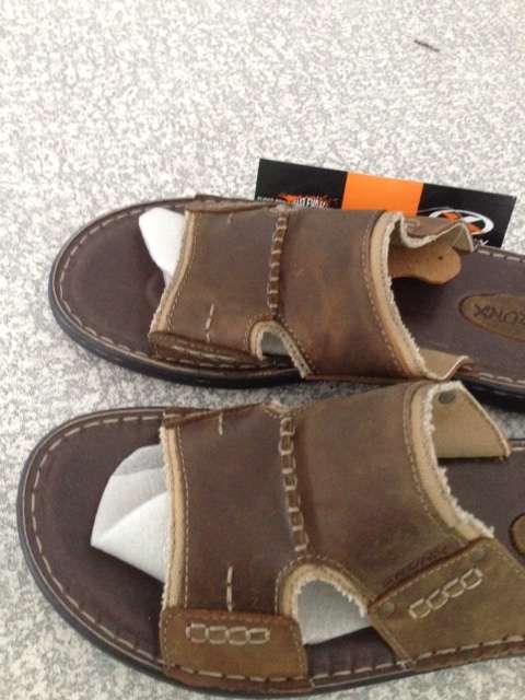 Bronx Sandals