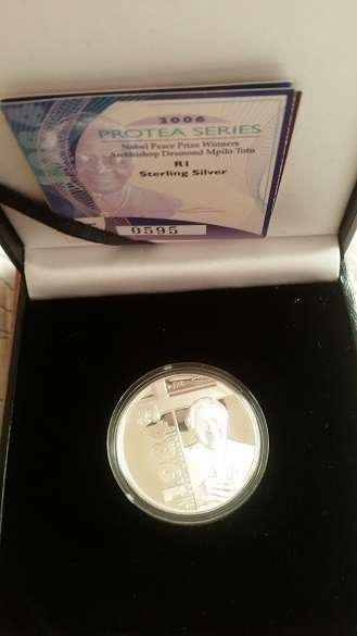 Desmond Tutu Silver R1 Protea coin proof coin...