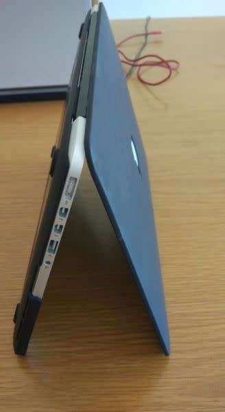 2015 Macbook Pro 13" - 8gb ram, 128gb SSD - not a scratch