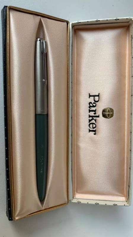 !!! CRAZY R1 START RARE EXCLUSIVE  PARKER PEN !!!