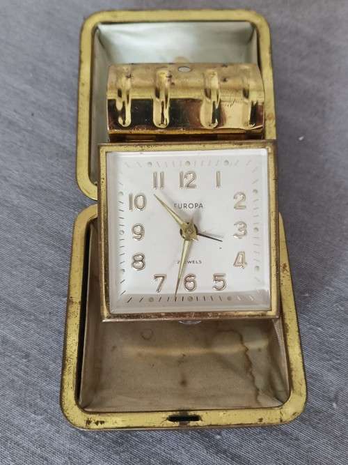 !! Crazy R1 start !! Vintage europa clock