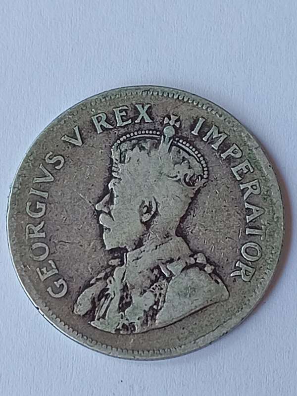 !!! Crazy R1 Start !!! Rare and valuable 1932 South African two and a half shillings