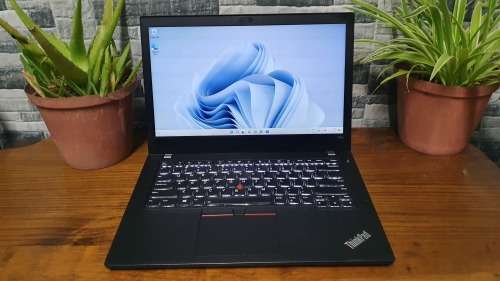16gb ram, 14 hour battery, 10th gen i5 killer, 256gb ssd Lenovo Thinkpad T480
