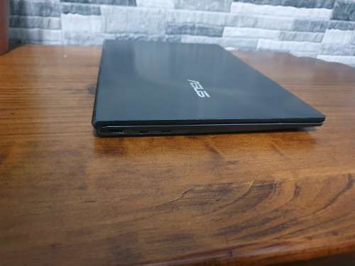 12TH GEN i5 KILLER ASUS ZENBOOK, RYZEN 7 5700U, 16 THREADS, 512GB SSD, 13.3INCH OLED 1920X1080