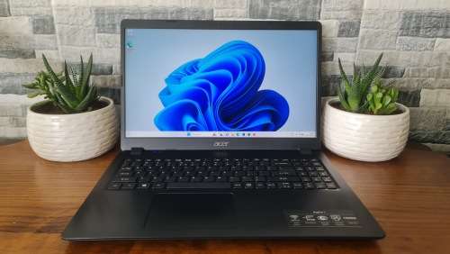 Retail R9k**Acer Aspire 10th gen i5, 512gb SSD, 8gb RAM, Windows 11