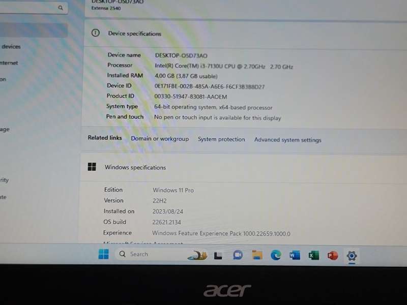 Acer Aspire Intel core i3 7th Gen_500GB SATA_4GB Ram_Windows 11 Pro_Works on charger