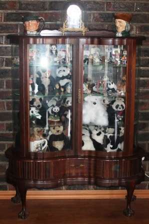 Beautiful display cabinet curved glass and ball and claw