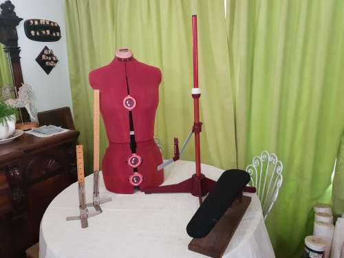 Adjustable Dressmakers dummy with 2 hemmers and sleeve ironong board