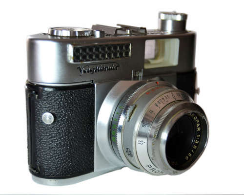 Voightlander Vito BL, Kodak Brownie, Vivitar Lightmeter
