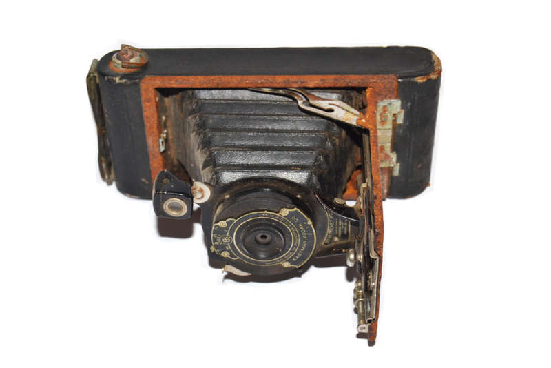 KODAK 1A VINTAGE CAMERA - RUSTED - NEEDS TLC