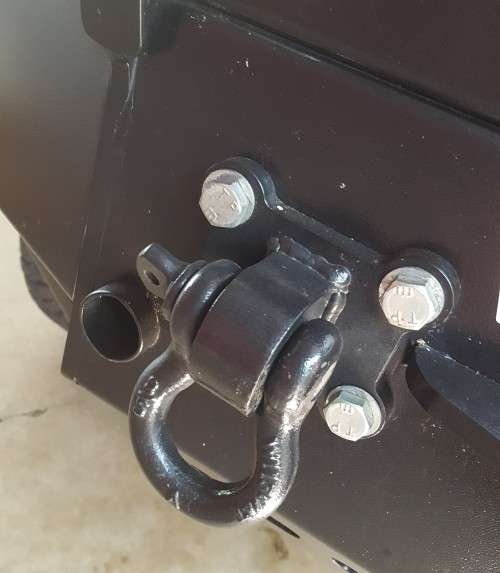 4x4 - Universal off road recovery points - Extreme high stress tested - Very durable/strong.