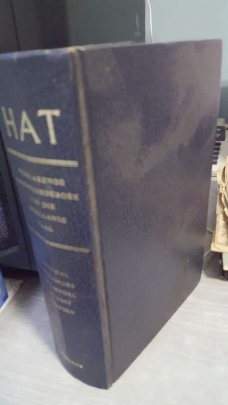 HAT - Verklarende Handwoordeboek van die Afrikaanse Taal - In very good condition