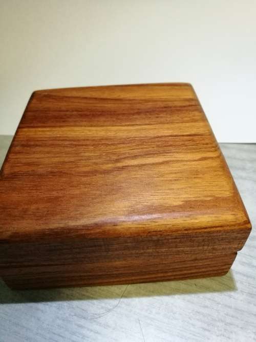 MANDELA 2000 "SMILEY" R 5,00 - PROOF U/C COIN - ENCAPSULATED LIMITED EDITION - IN ROSEWOOD BOX