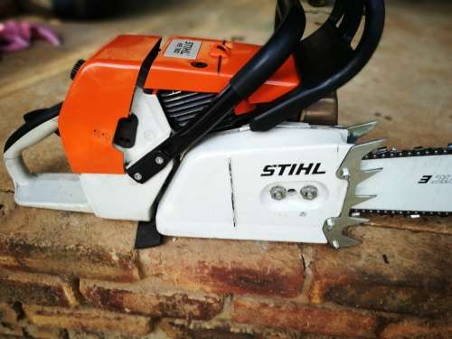 STIHL MS 780 CHAINSAW - SHOWROOM SOILED - 121cc RETAIL R20,000 - VERY POWERFUL
