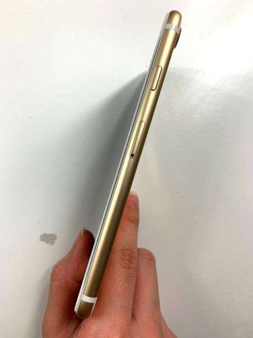 IPHONE 7  (32GB)