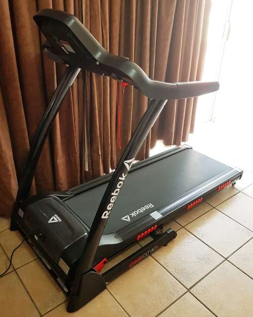 Treadmills Reebok GT40S Treadmill was sold for 6 500.00 on 27 Aug at 07 46 by charmsandthings in Johannesburg ID 365398651