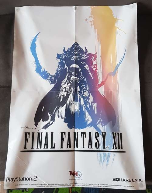 Final Fantasy Bundle (FF VIII PC Game + FF X PS2 Game + 2 Figurines + PS2 Console Sticker) + Poster