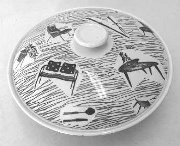 A rare mid-century lidded tureen in the 'Homemaker' series by Ridgway Potteries