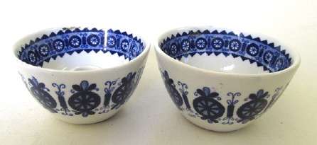 Pair of Arabia 'Antica' candle holders