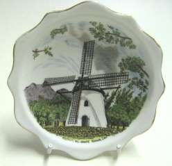 Royal Albert bone china bowl / pin tray
