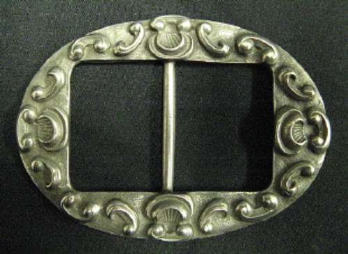 Metal belt buckle