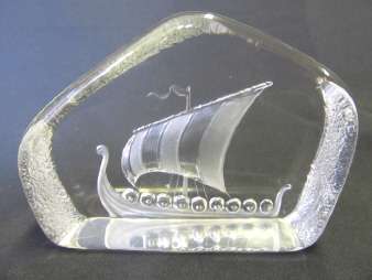 Mats Jonasson paperweight, made in Sweden