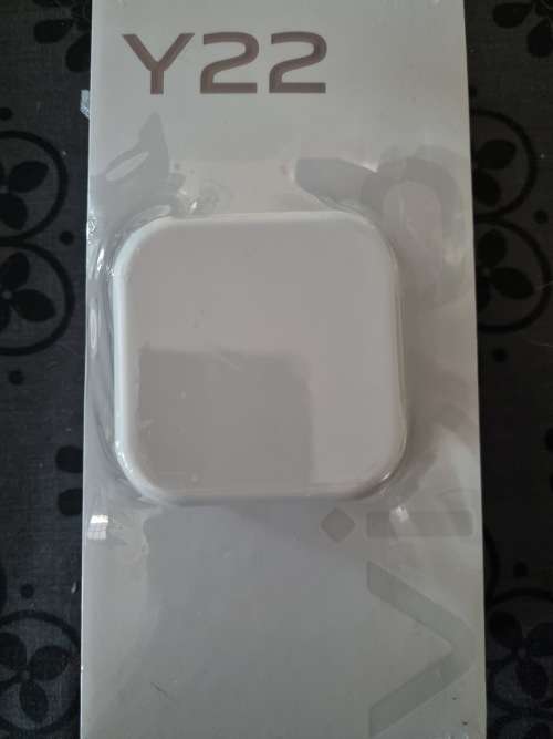 VIVO Y22 64gb 4gb Dual sim Metaverse green new sealed box