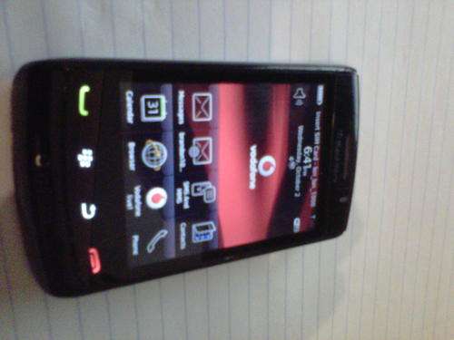 BlackBerry Storm2 9520