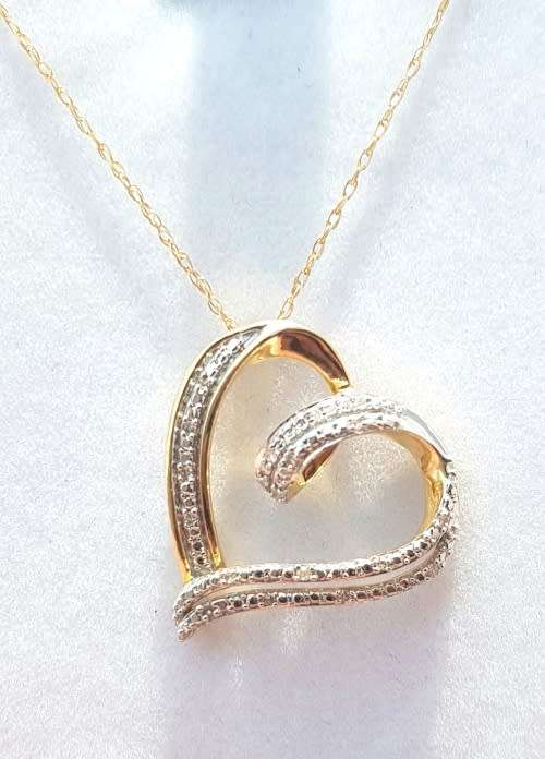 R18 736 Evaluated Diamond Pendant