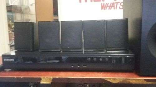 Samsung Home Theatre System + Remote (HT-D330K)